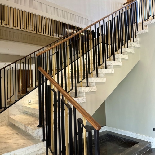 LUXURY IRON WITH BRASS STAIRCASE